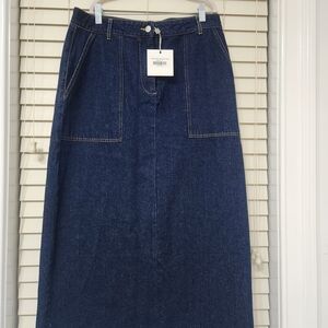 Blue Exposed Pocket Denim Skirt